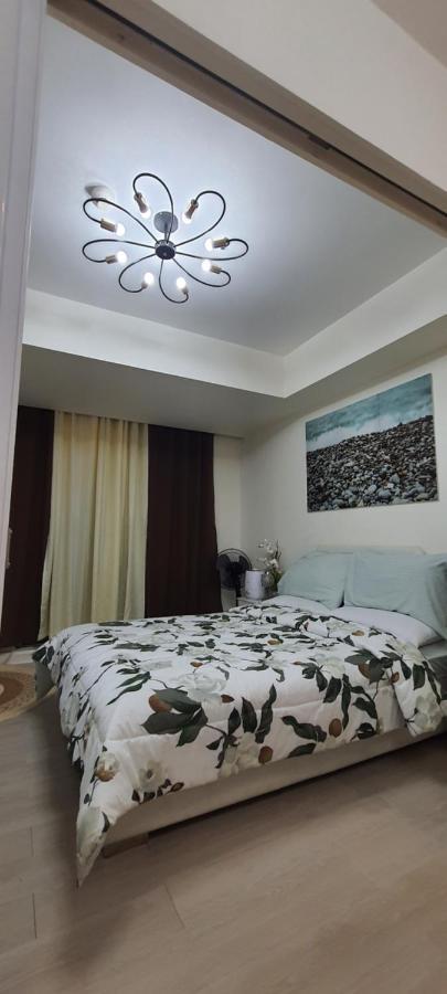 Jn Condotel The Azure Urban Resort Residences Paranaque City Екстер'єр фото